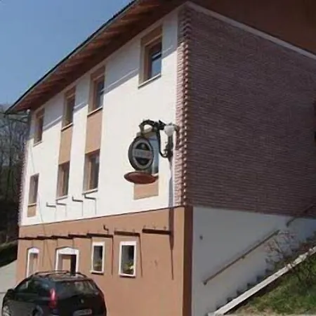 호텔 Kovac Osilnica